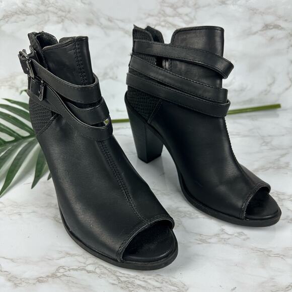 Simply Vera Vera Wang Aubrey Booties Black Women size 8 - Picture 3 of 9